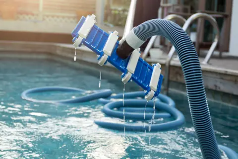 Swimming Pool Cleaning in Islamabad and Rawalpindi